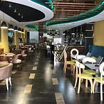 Hotel Tirana Room Rentals *