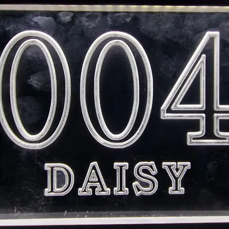 Tirana Room Rentals Otel Tiran