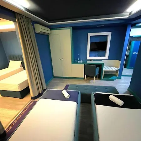 Tirana Room Rentals Τίρανα