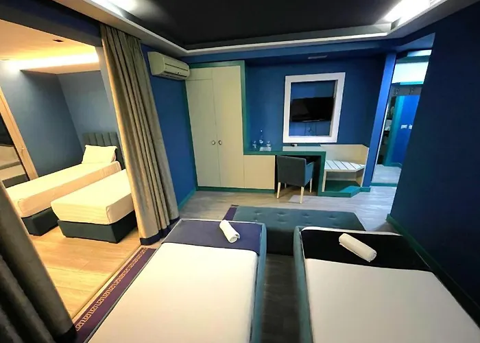 Tirana Room Rentals Τίρανα