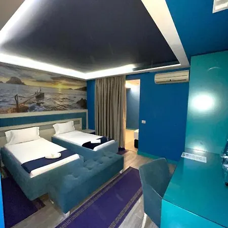 Tirana Room Rentals فندق