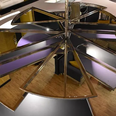 Tirana Room Rentals *