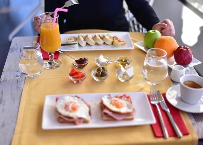 Tirana Room Rentals * Tirana